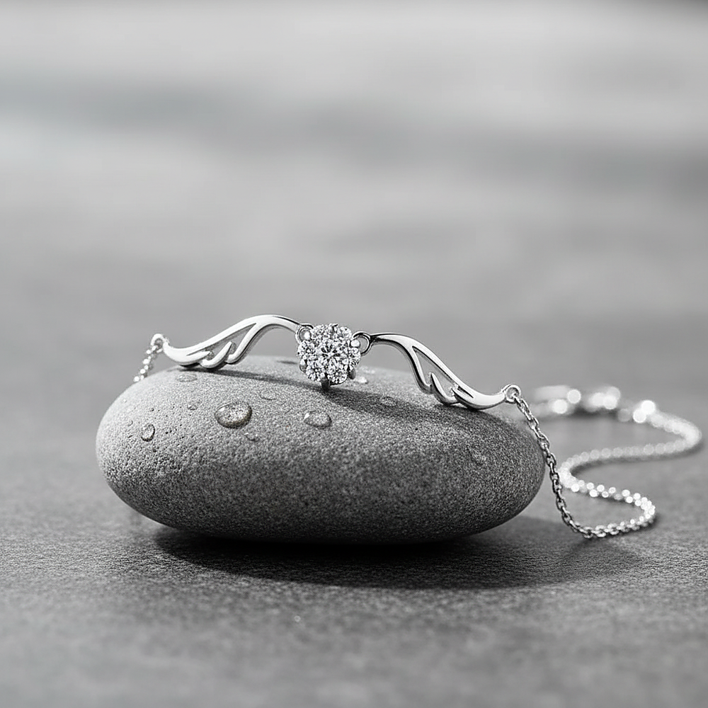 Une Crystal Bracelet
