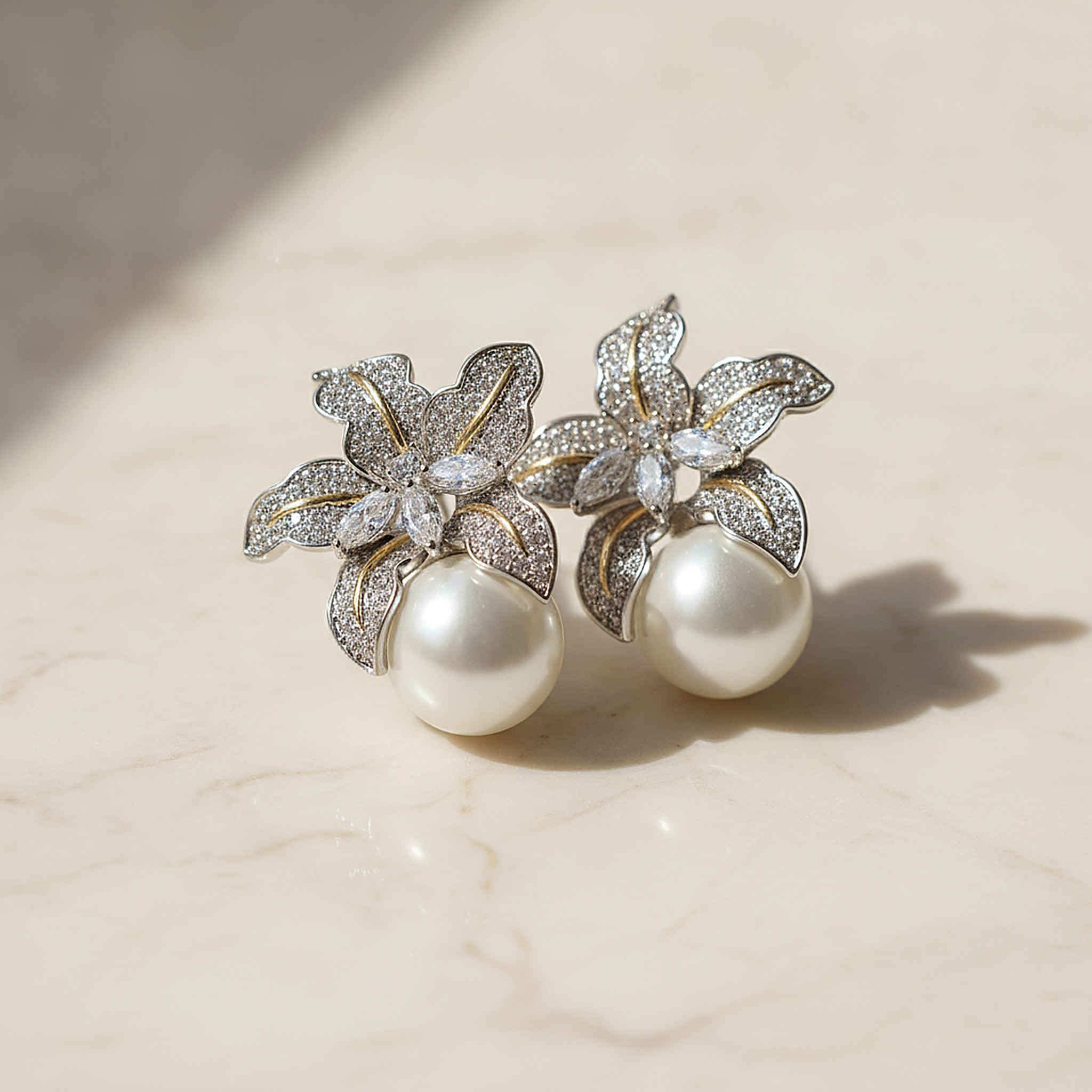 Elise Pearl Earrings