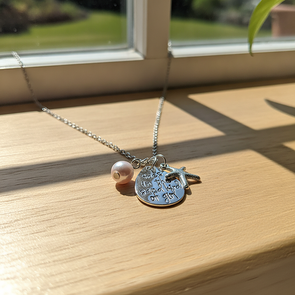 Calla Necklace