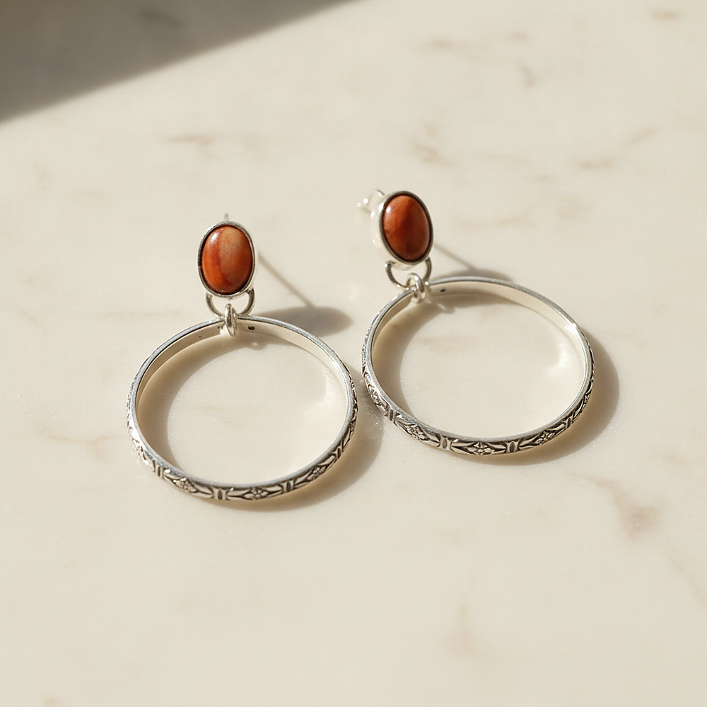 Kira Onyx Earrings