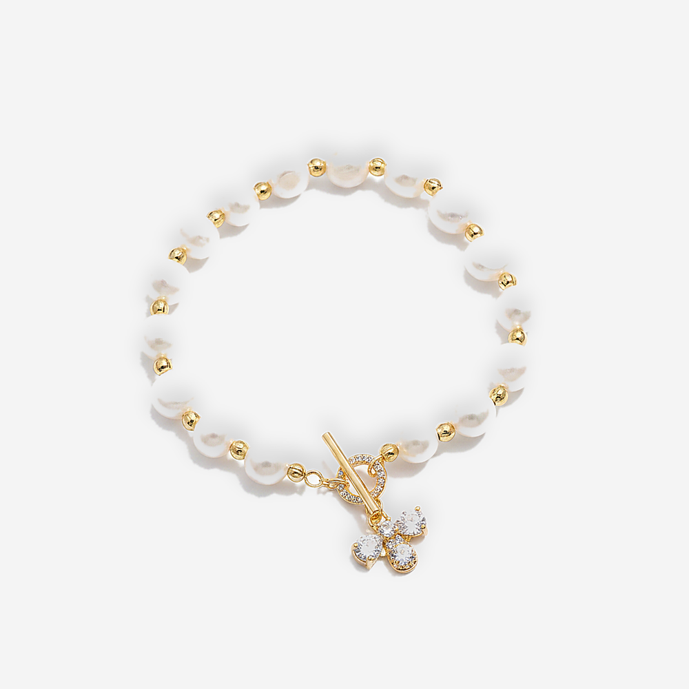 Vera Pearl Bracelet