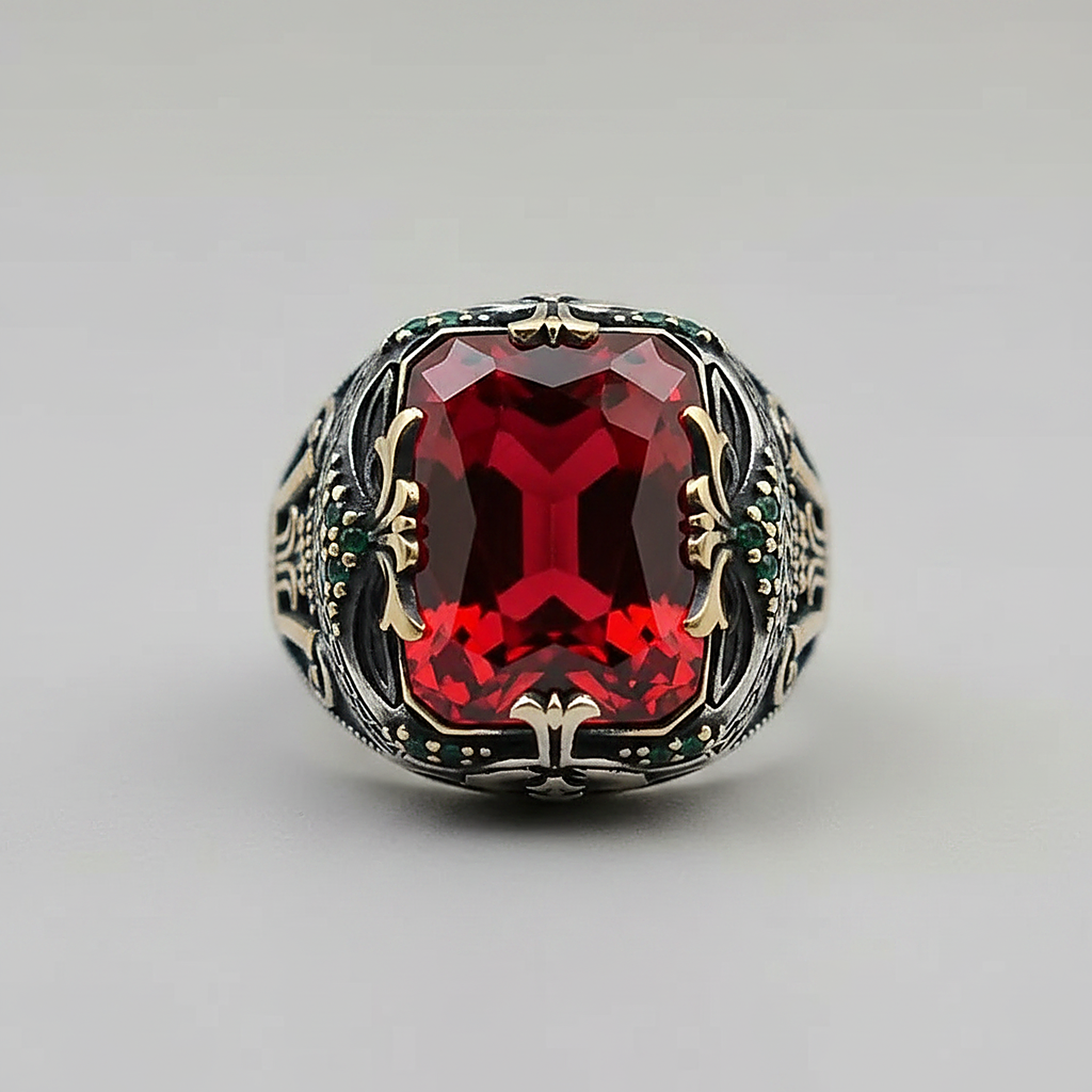 Perle Ruby Ring