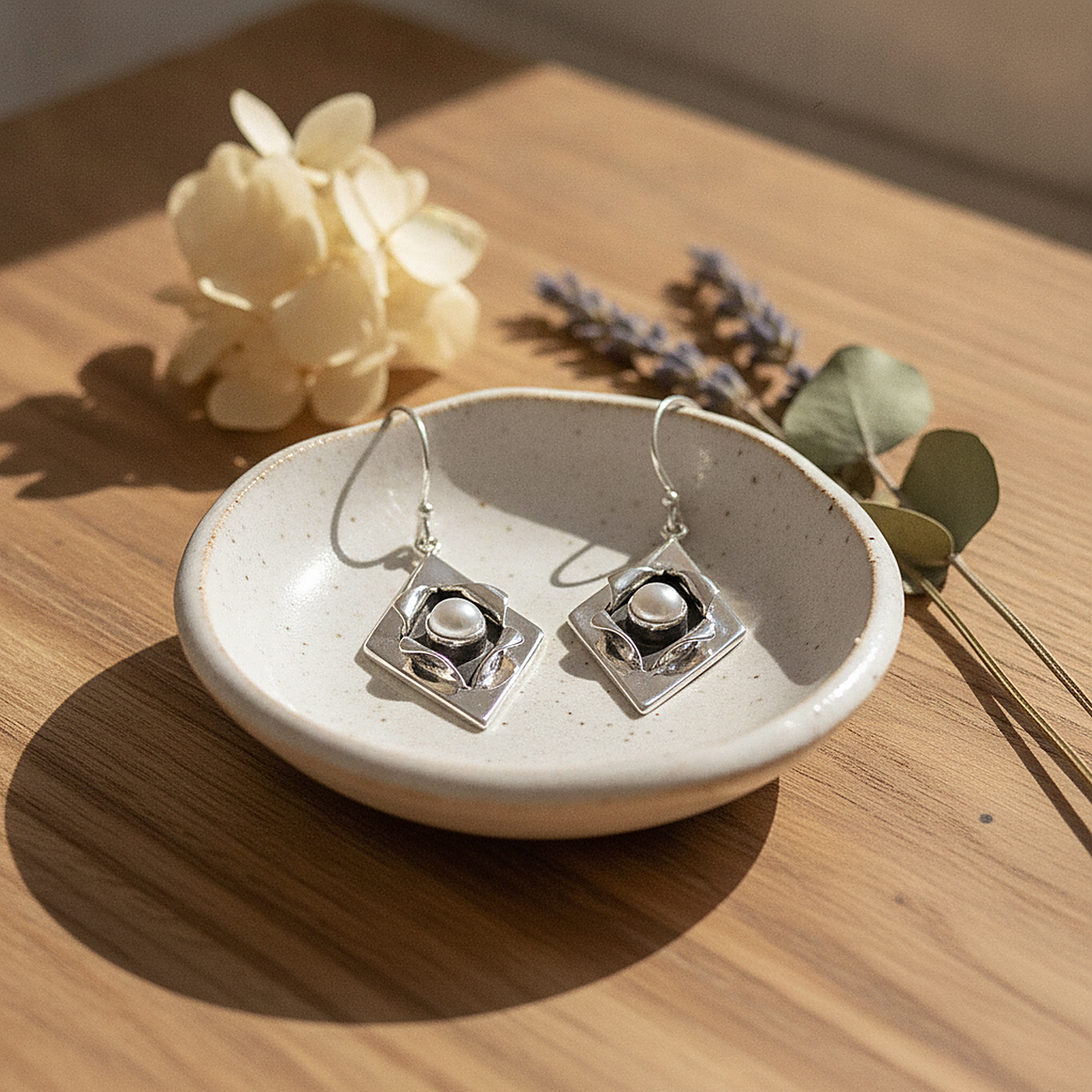 Zaria Pearl Earrings