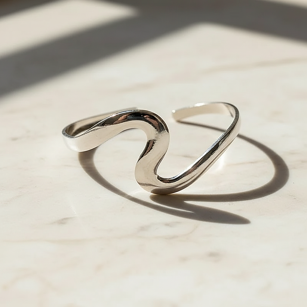 Bela Silver Cuff