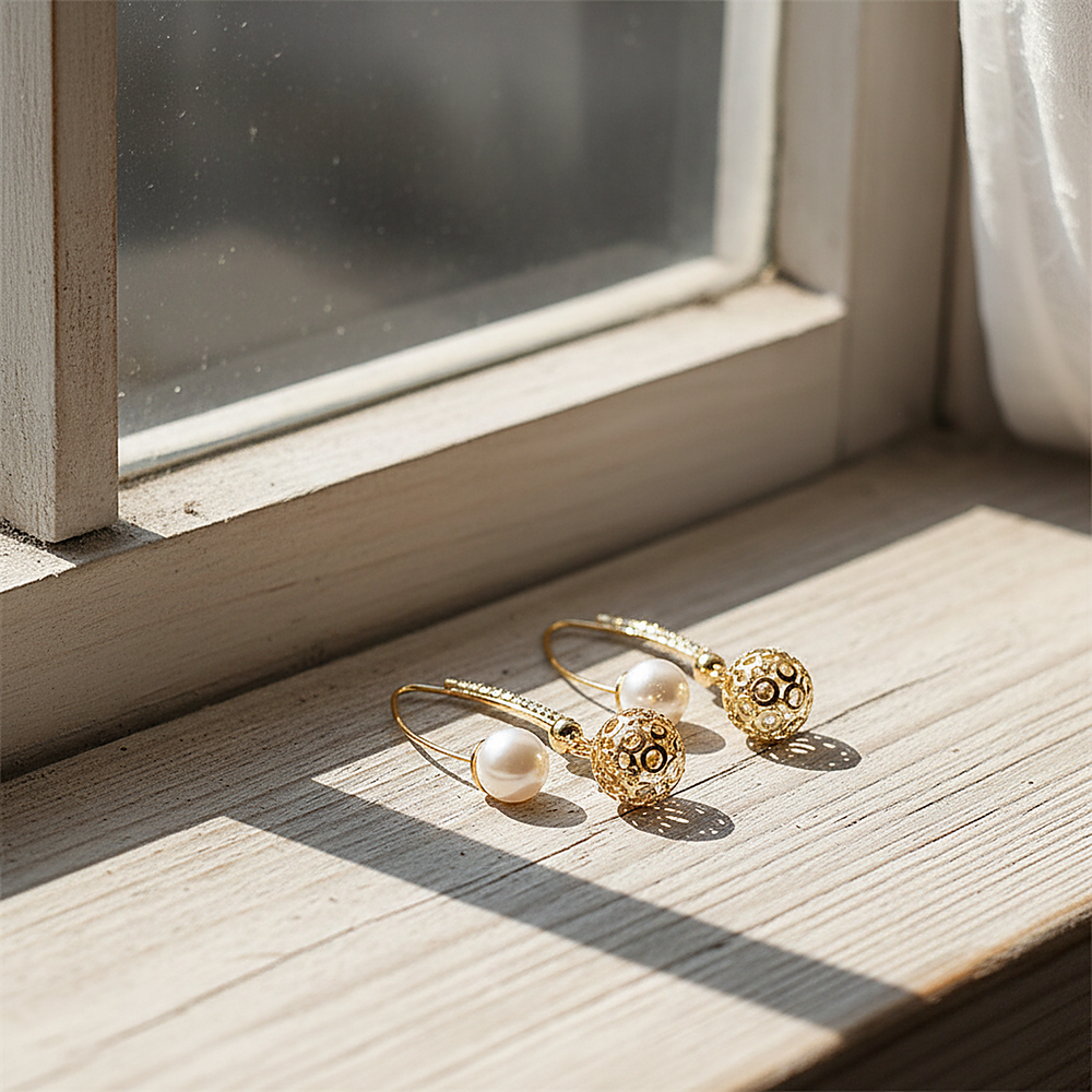 Genevieve Pearl Earrings
