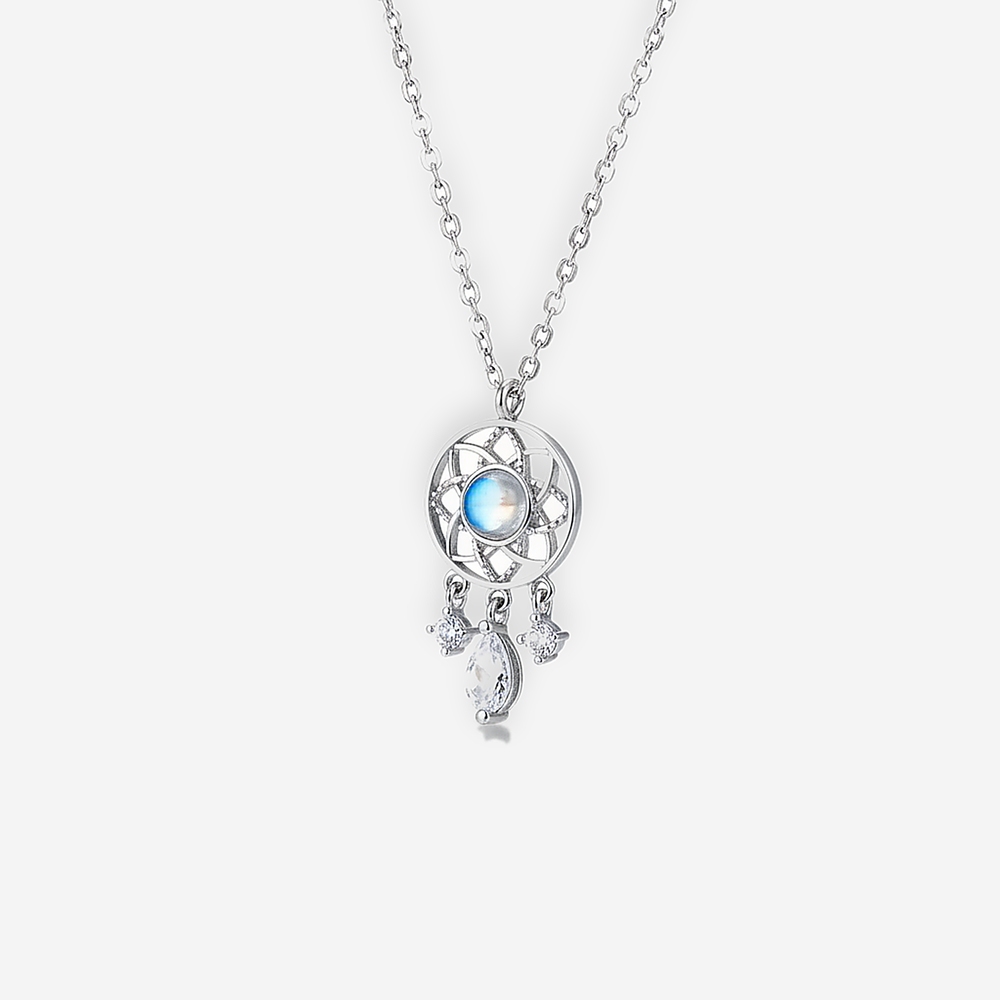 Marguerite Zirconia Necklace