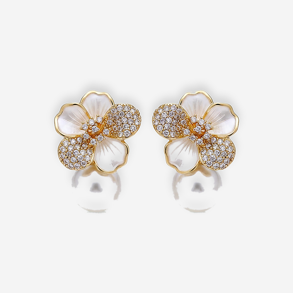 Lioria Pearl Earrings