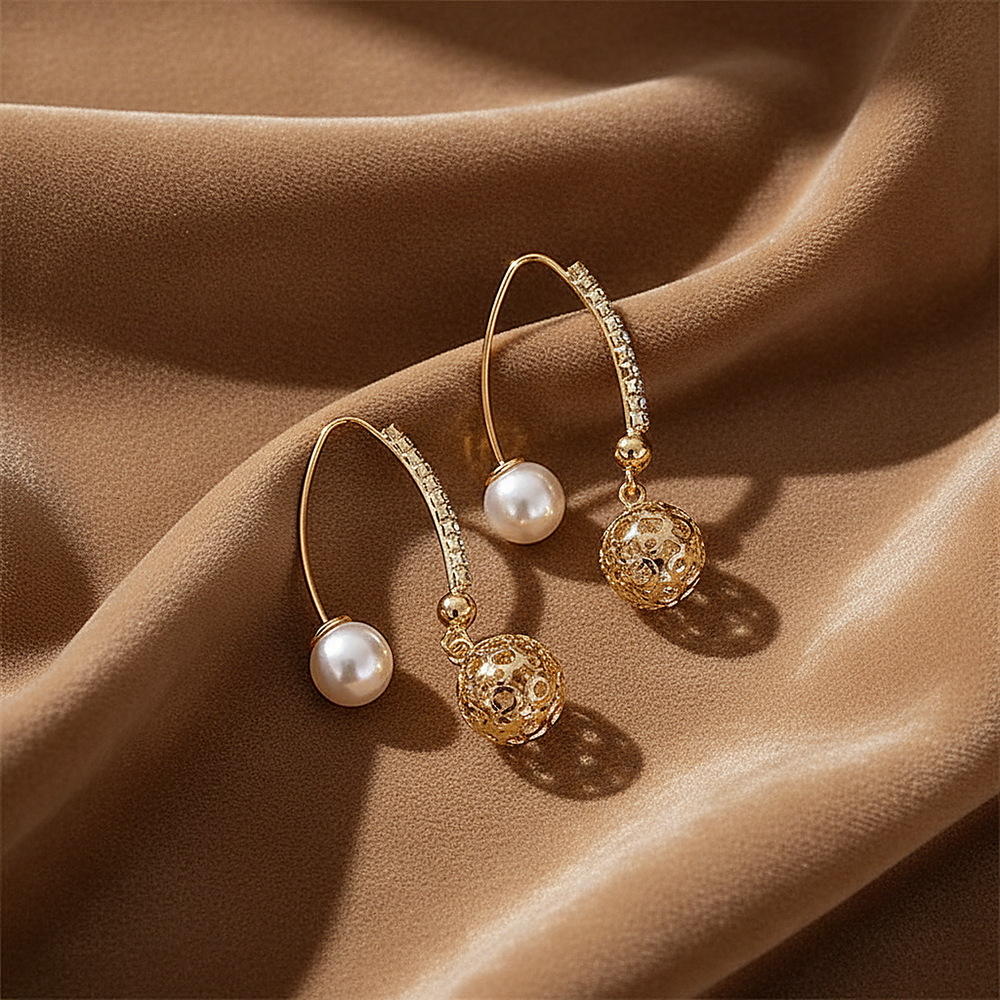 Genevieve Pearl Earrings