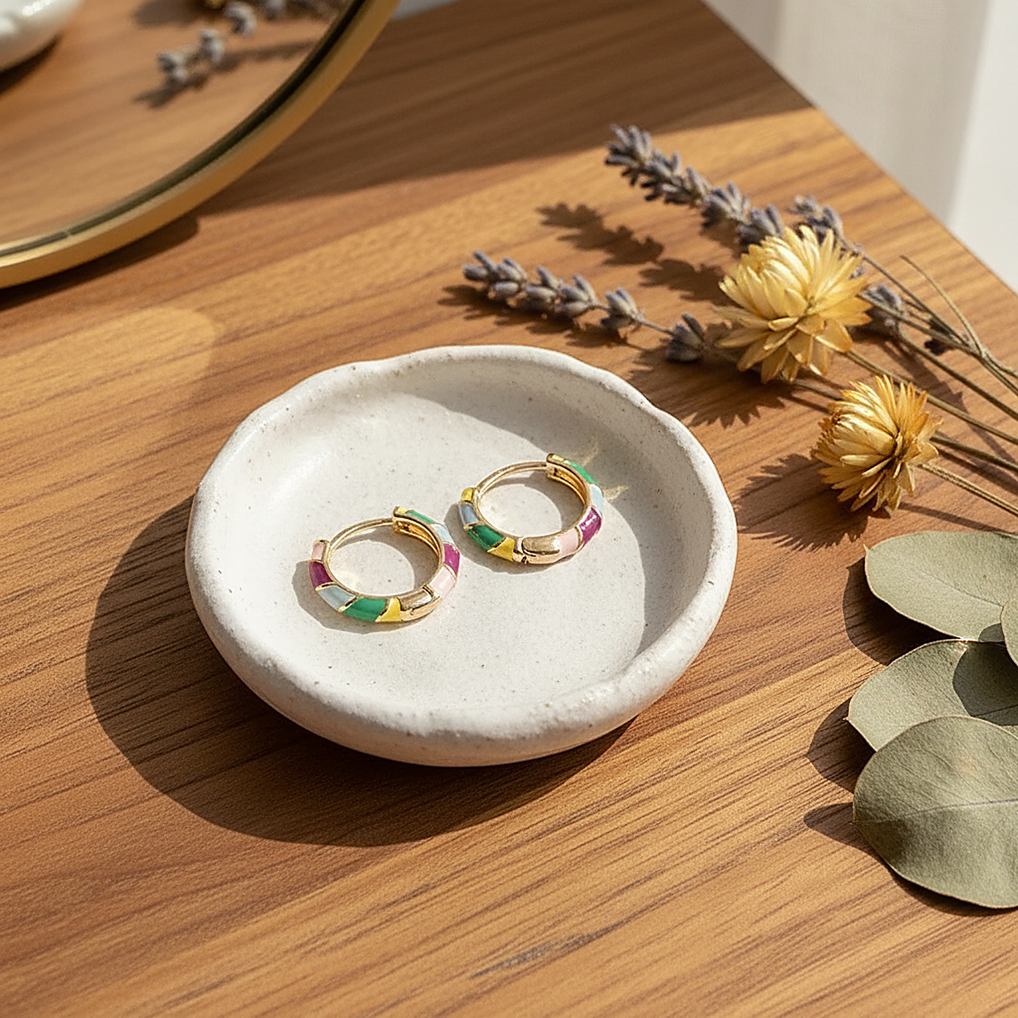 Orabel Gold Earrings